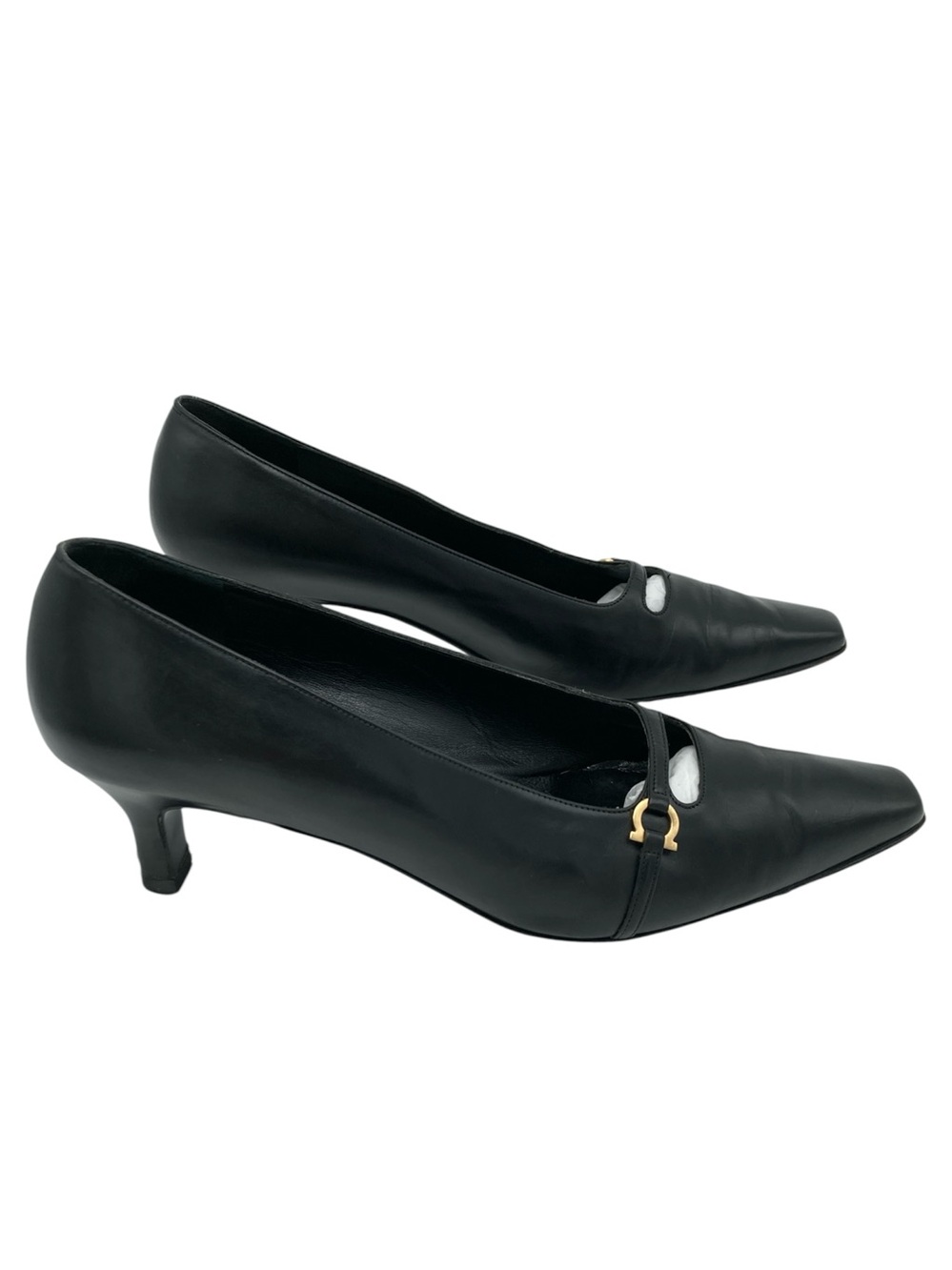 Vintage Salvatore Ferragamo Raffaella Pointed Toe Calf Leather Kitten Heels